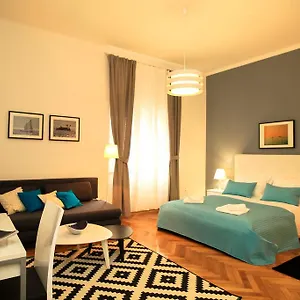 4* Casa de hóspedes Contarini Luxury